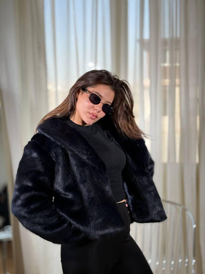 Faux Fur Jacket β Luxurious and Stylish