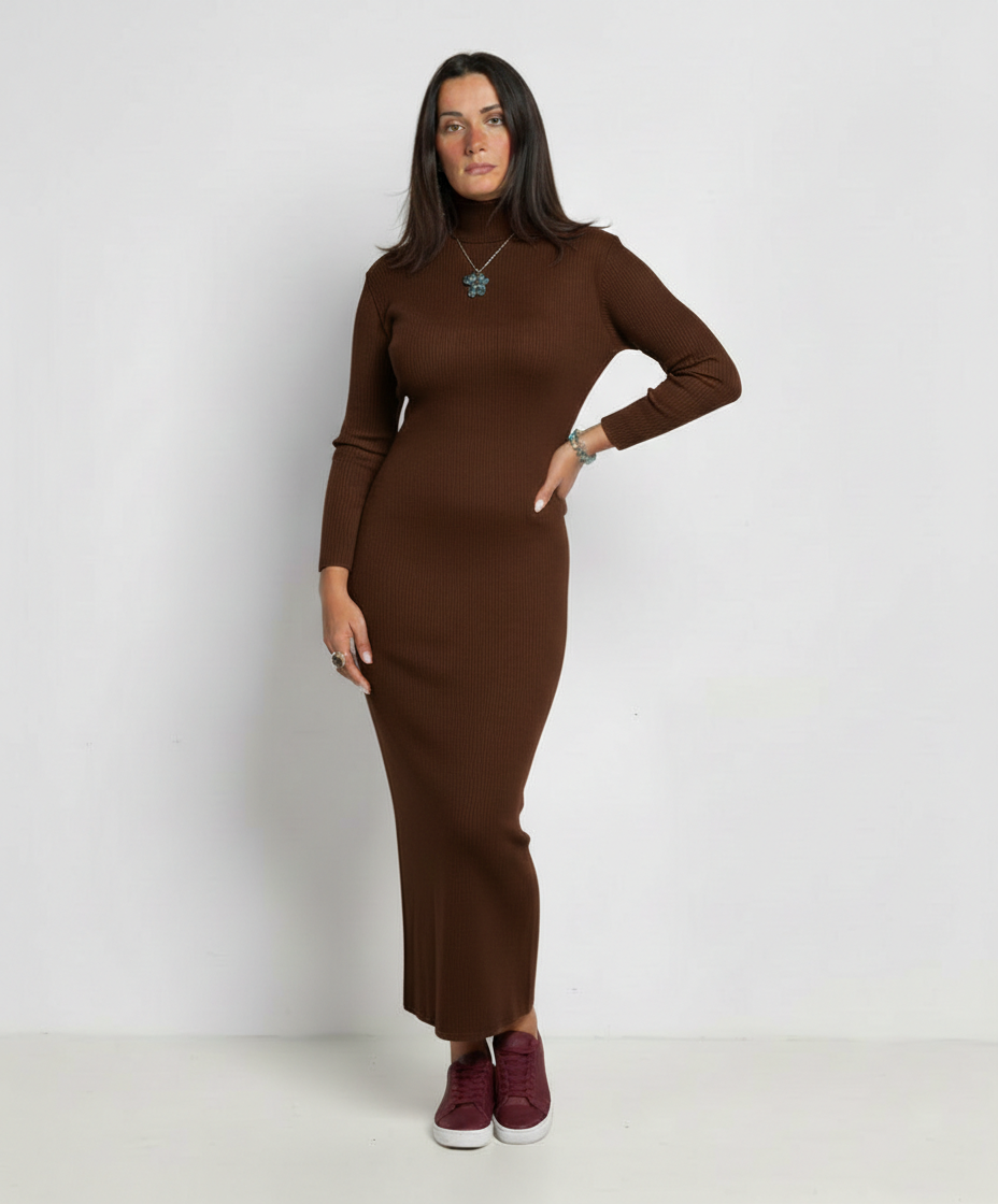 Maxi Bodycon Knit Dress – Elegant, Comfortable, and Stylish