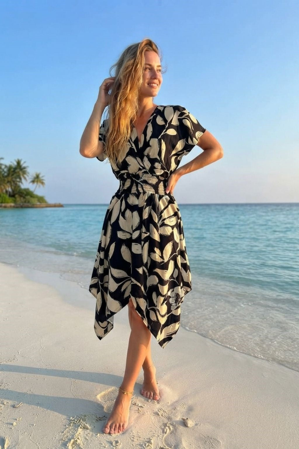 Women's Print Short-Sleeve V-Neck Hem Dress | One Size up to 85 K | Basic Wear Club