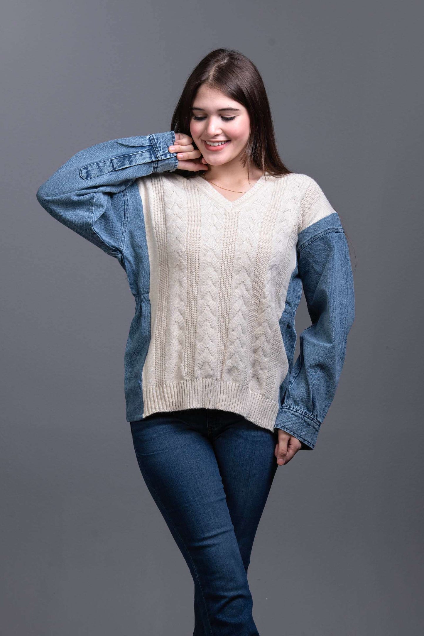 cable-knit Sweater with denim sleeves Beige Front