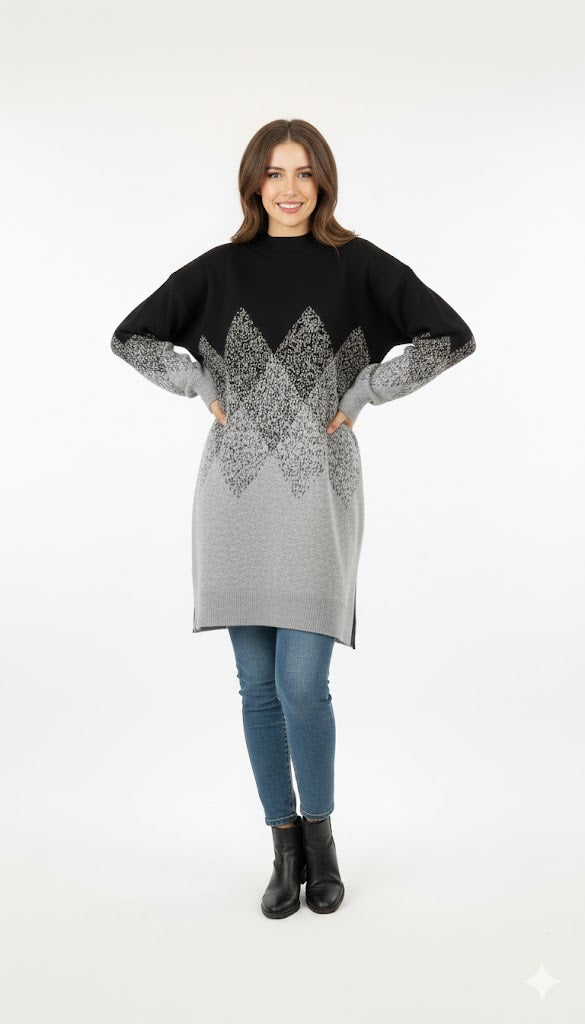 Geometric Pattern Oversized Turtleneck Top