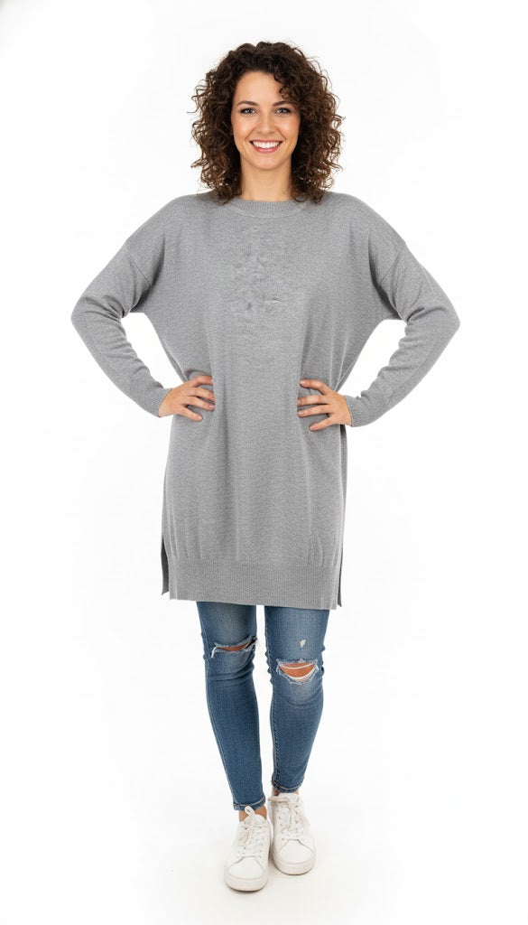 Oversized Basic Knit Sweater – Cozy and Versatile