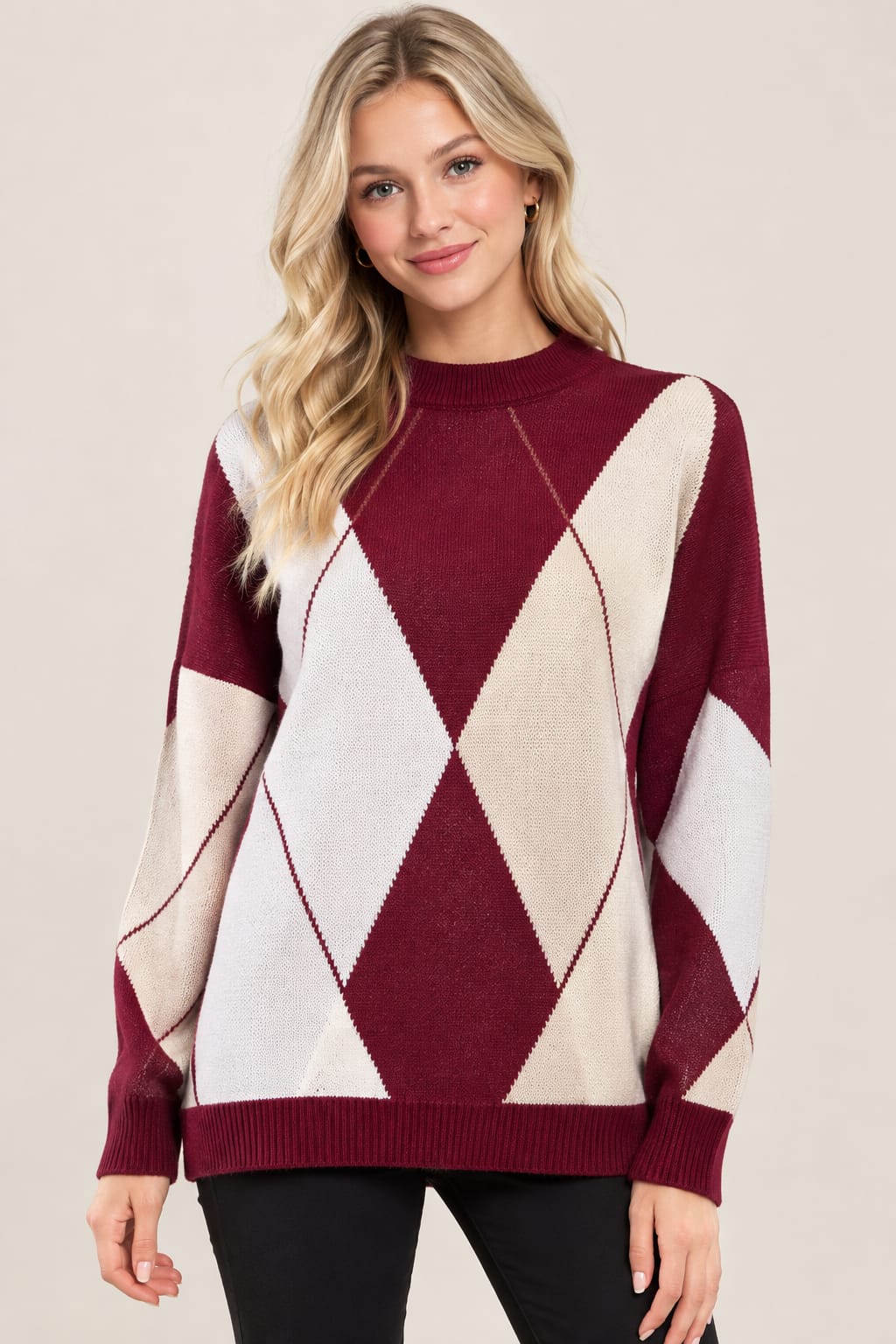 بلوفر أوف وايت – Off-White Women's Patterned Crew Neck Knit Sweater | Basic Wear Club Egypt